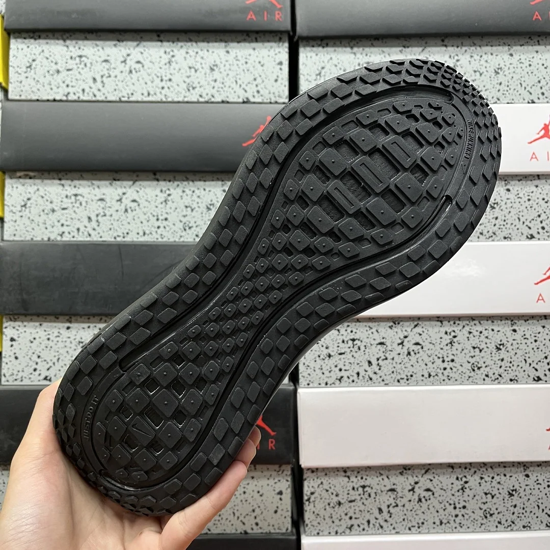 나이키 [XY] 보메로 플러스 IM2038-041 201723 Nike Vomero Plus 상세 이미지 8