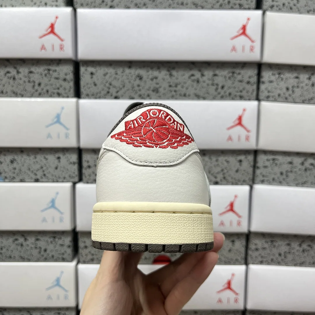 나이키 [PK] 화이트 브라운 DM7866-162 201946 Nike Travis Scott Reverse Mocha 3.0 상세 이미지 7
