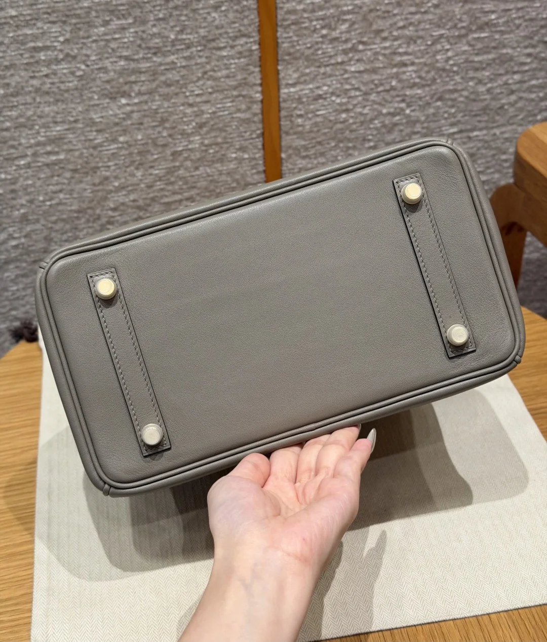 에르메스 버킨 25 cm 가죽 가방 상세 이미지 5