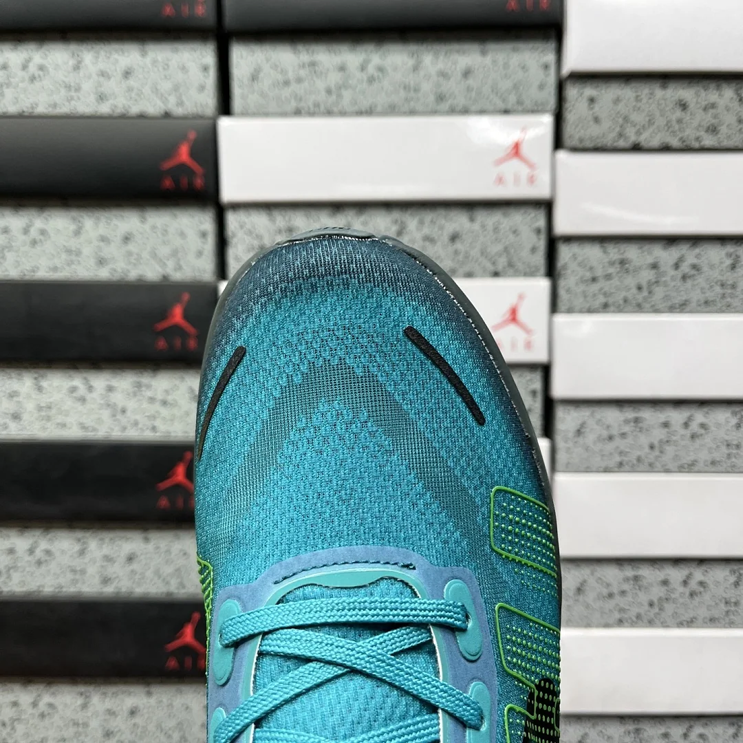 나이키 [5A] 보메로 프리미엄 IV6297-300 202028 Nike Vomero Premium Chicago Marathon 상세 이미지 2