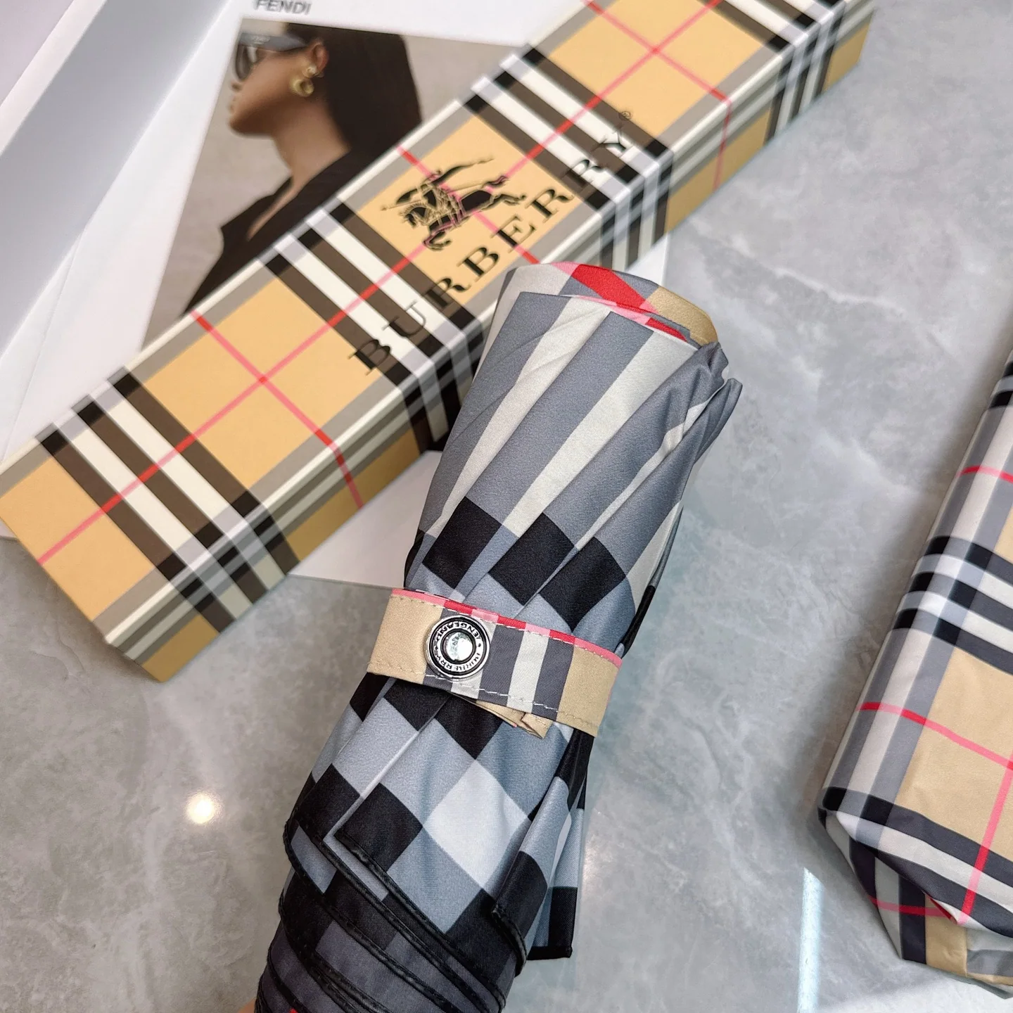버버리 우산 85495 Burberry Umbrella 상세 이미지 6
