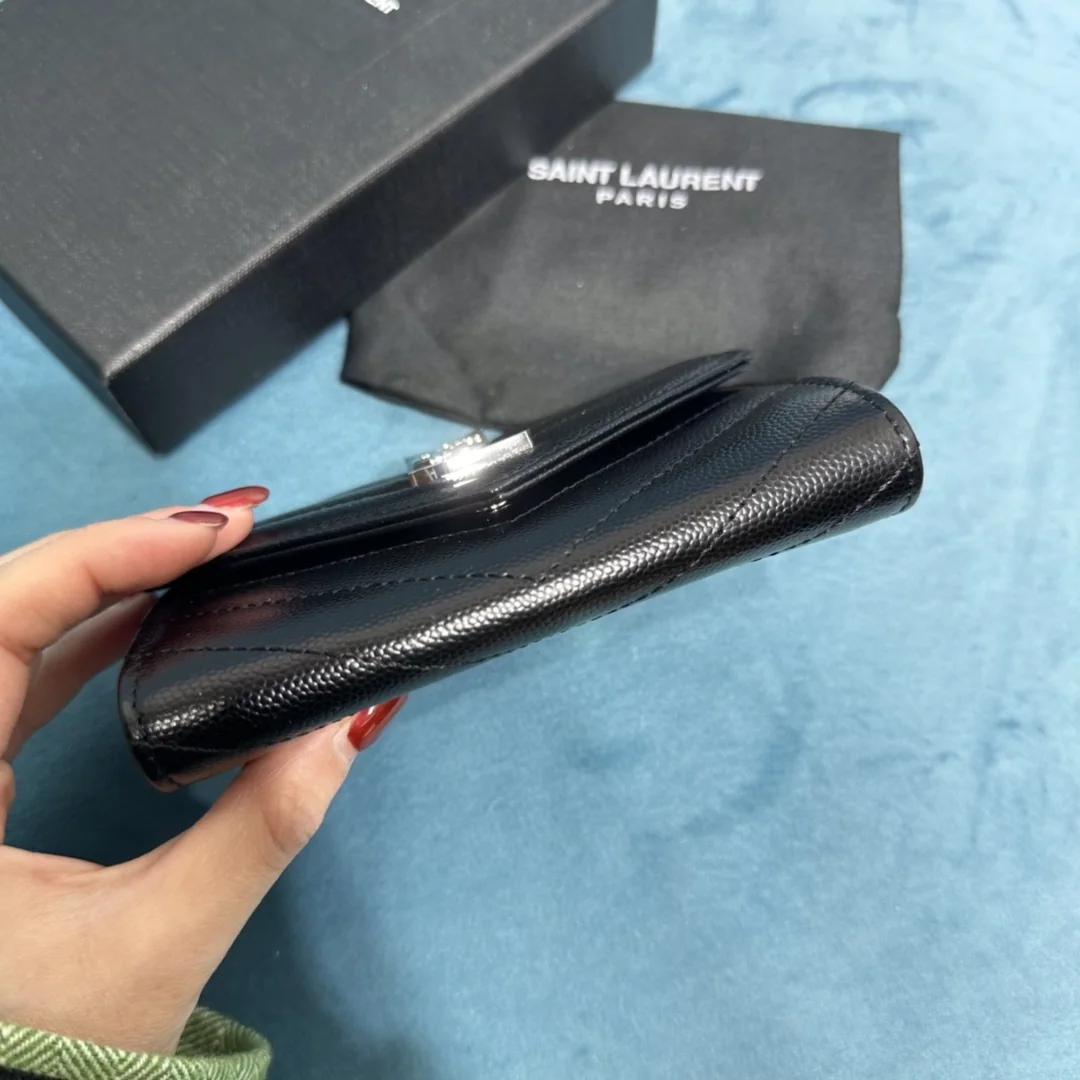생로랑 캐비어 가죽 YSL 로고 지갑 상세 이미지 6