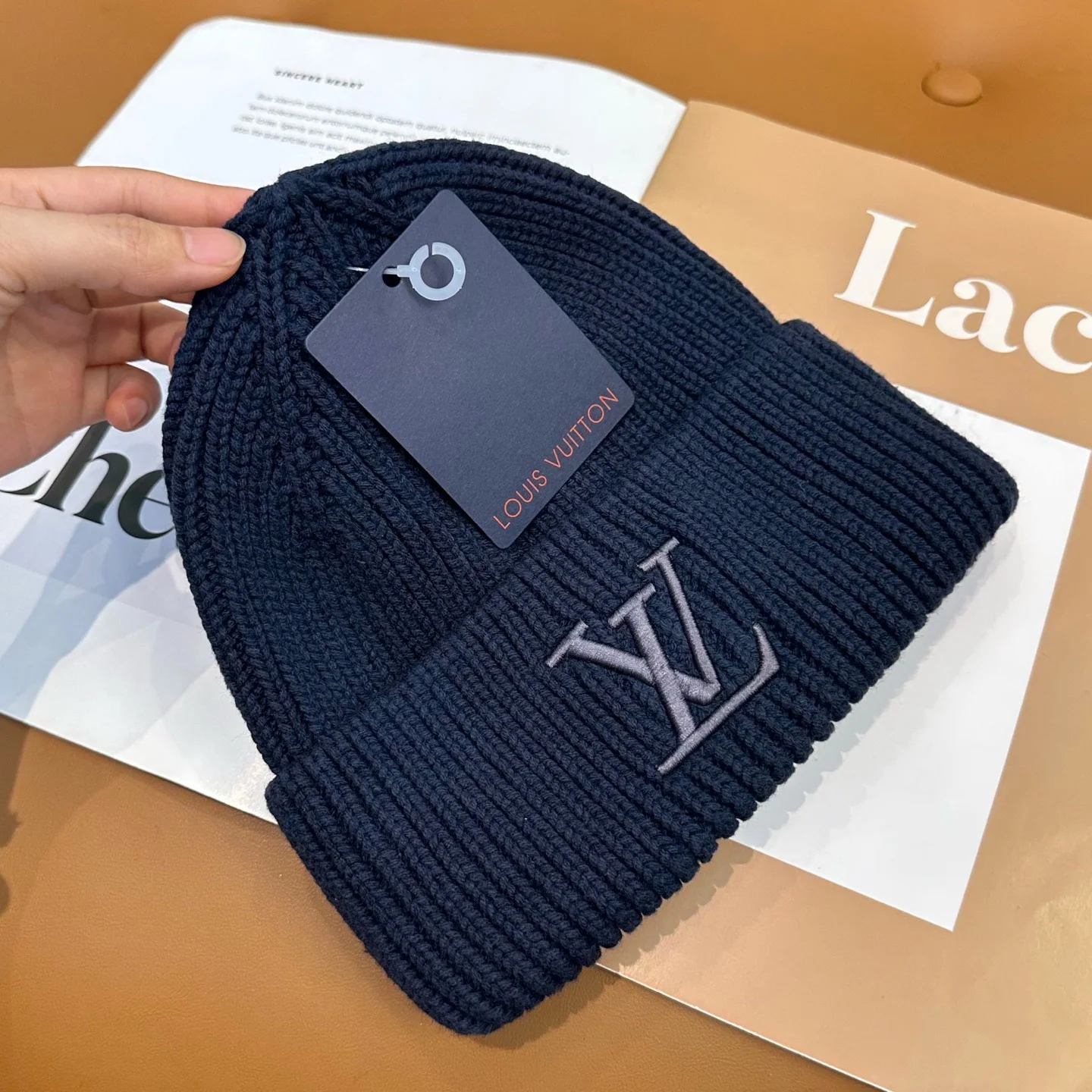 루이비통 LV 로고 니트 비니 모자 상세 이미지 7
