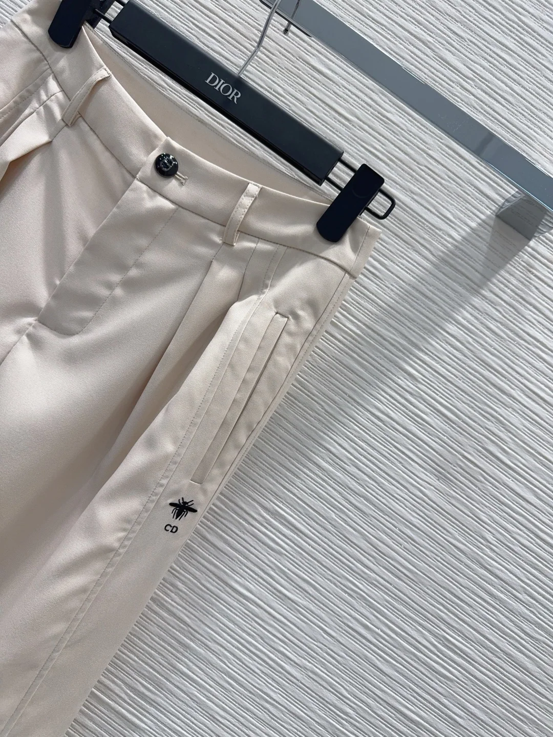 디올 2026 SS 여성 바지 92380 Dior Pants 상세 이미지 4