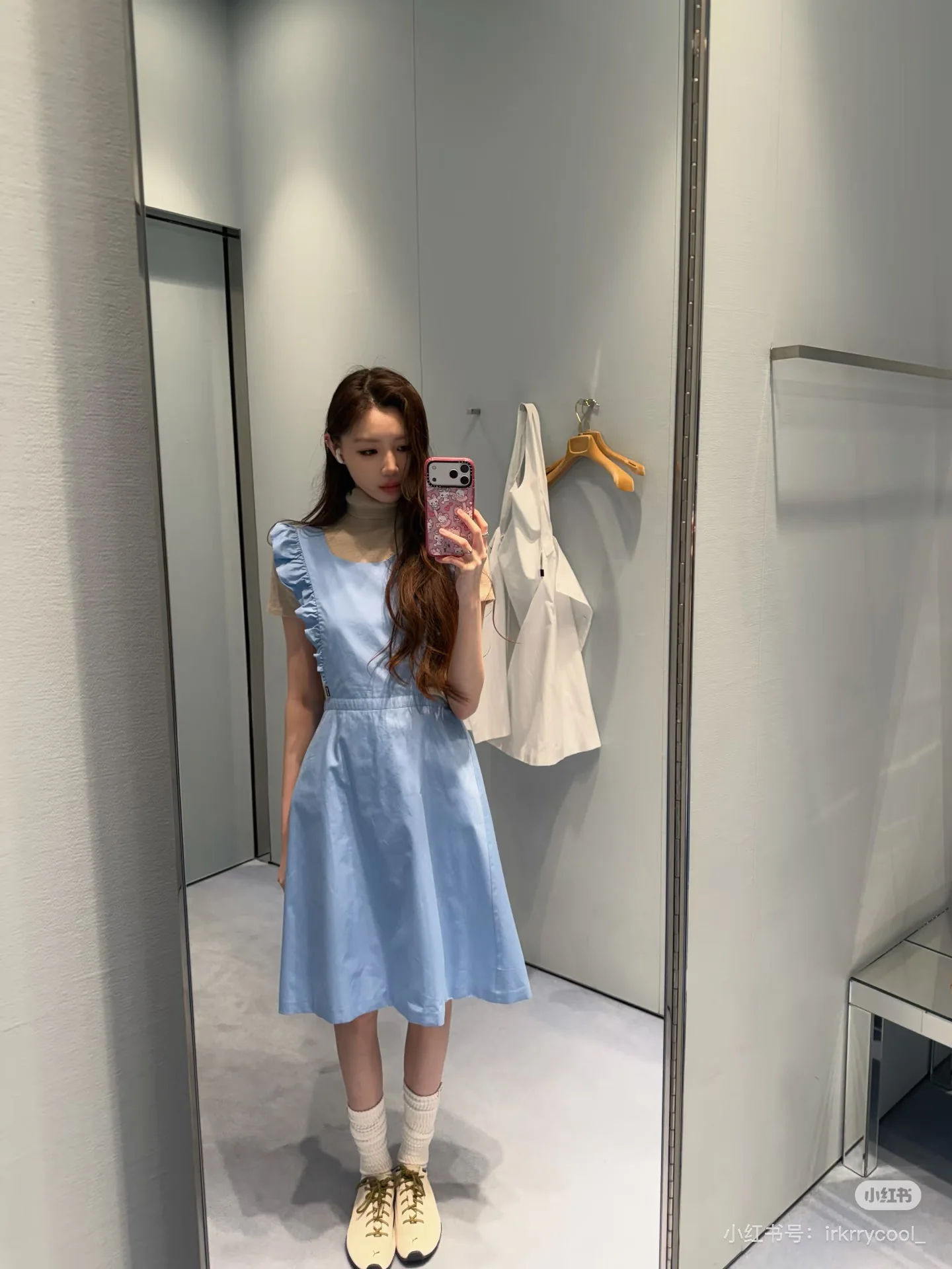 미우미우 프릴 민소매 A라인 원피스 상세 이미지 5