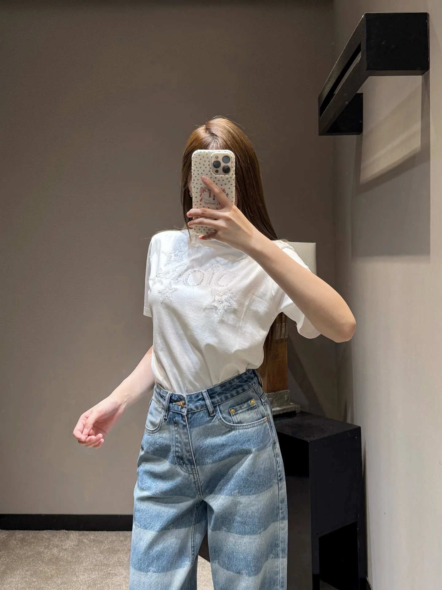 디올 여성 반팔 상세 이미지 3