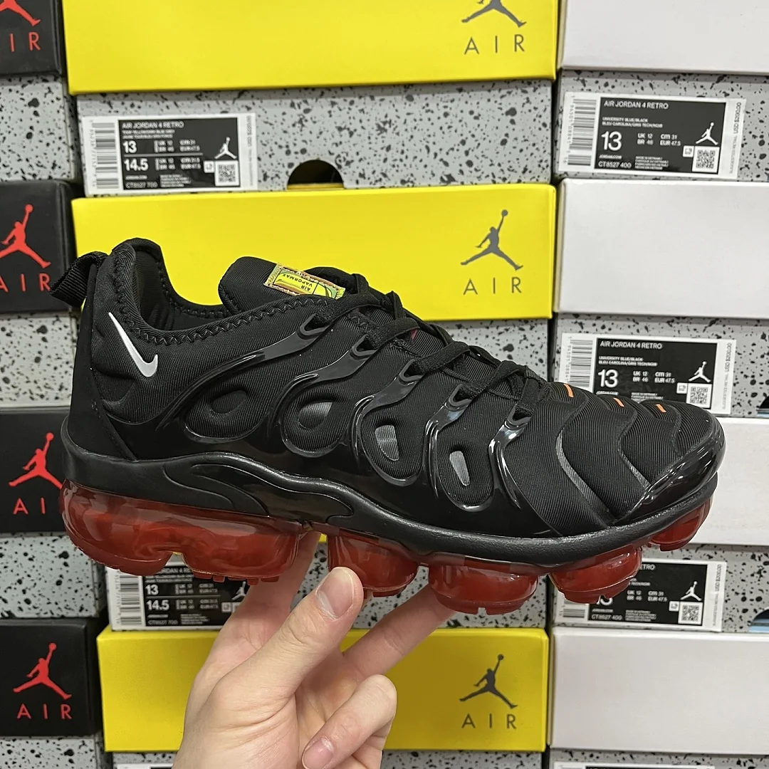 나이키 [OT] 에어 베이퍼맥스 플러스 CV1646-001 201568 Nike Air VaporMax Plus Black Light Smoke 상세 이미지 2