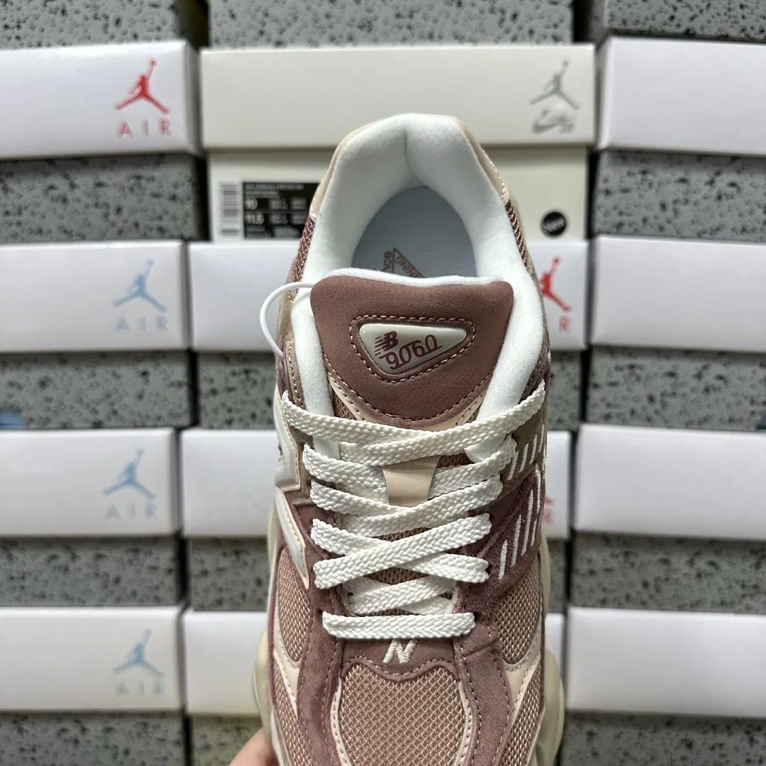 뉴발란스 [C] 9060 202166 New Balance 9060 9060EEH 상세 이미지 3