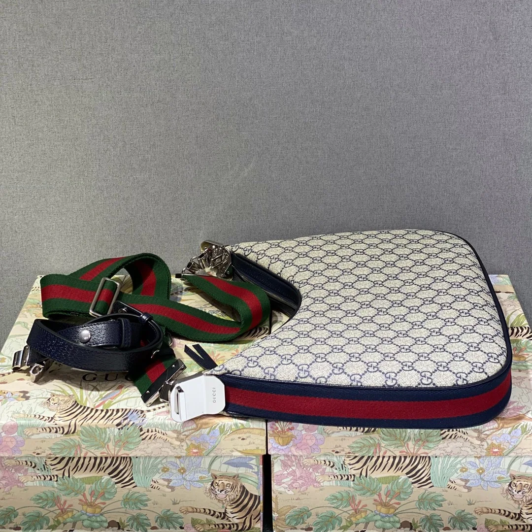 구찌 호보 숄더백 35×32CM702823 상세 이미지 4