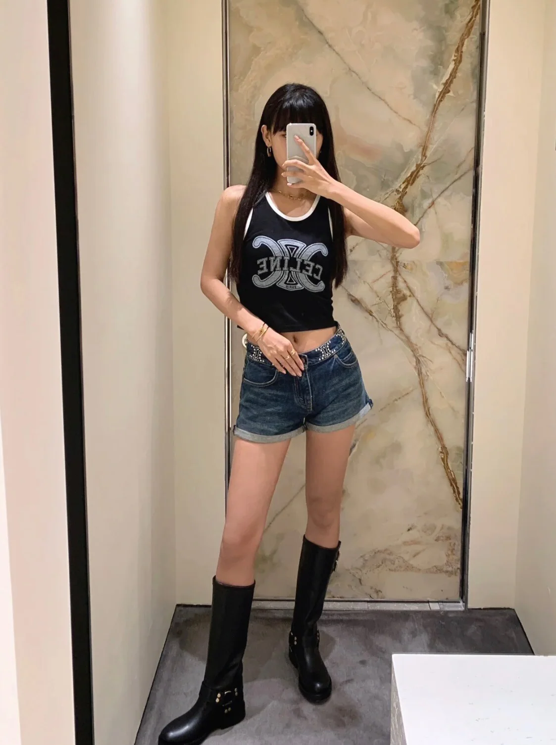 셀린느 풀 다이아몬드 레터 목걸이 상세 이미지 3