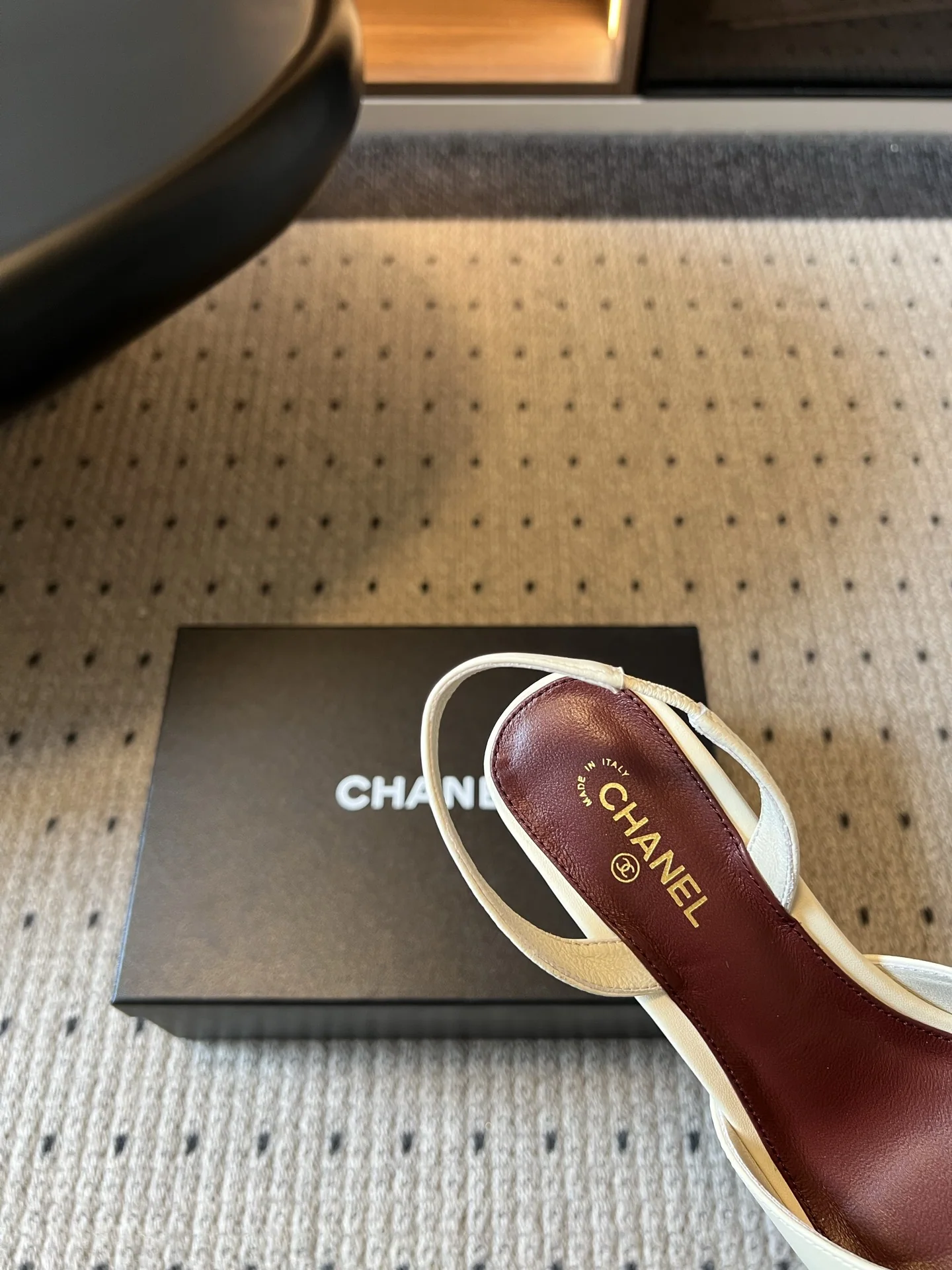 샤넬 힐 더블 C 엠보싱 상세 이미지 9