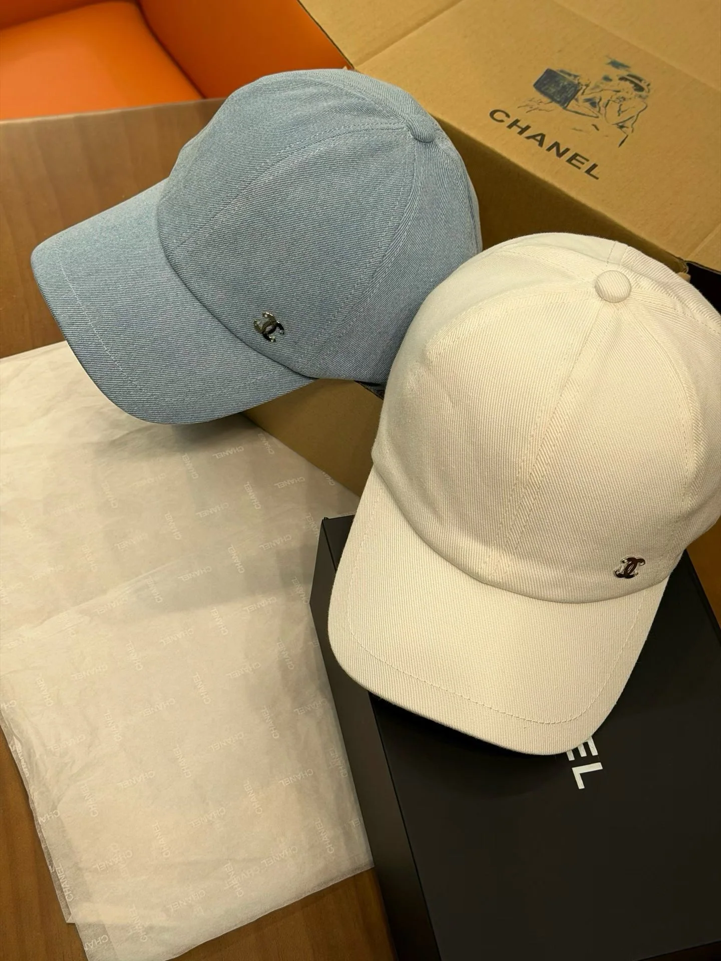 샤넬 126 C 데님 블루 베이스볼 캡 상세 이미지 5