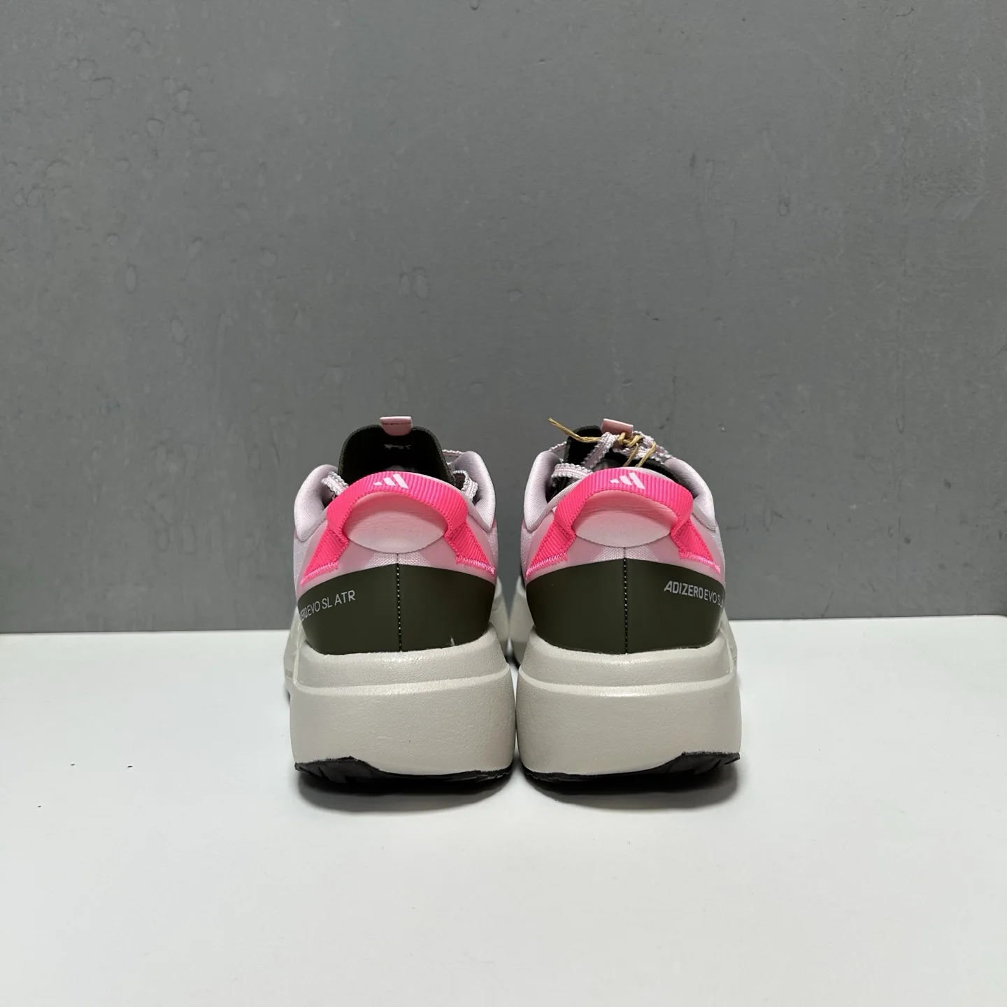 아디다스 신발 157696 Adidas Sneakers 상세 이미지 2