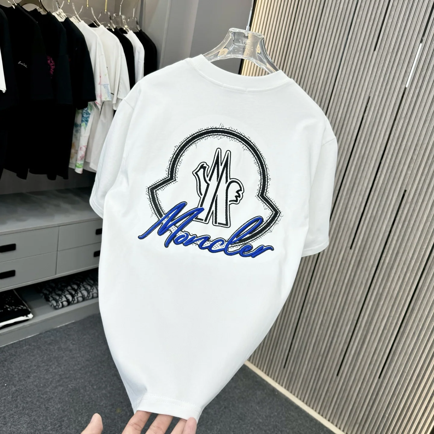 몽클레어 남성 반팔 티셔츠 상세 이미지 4