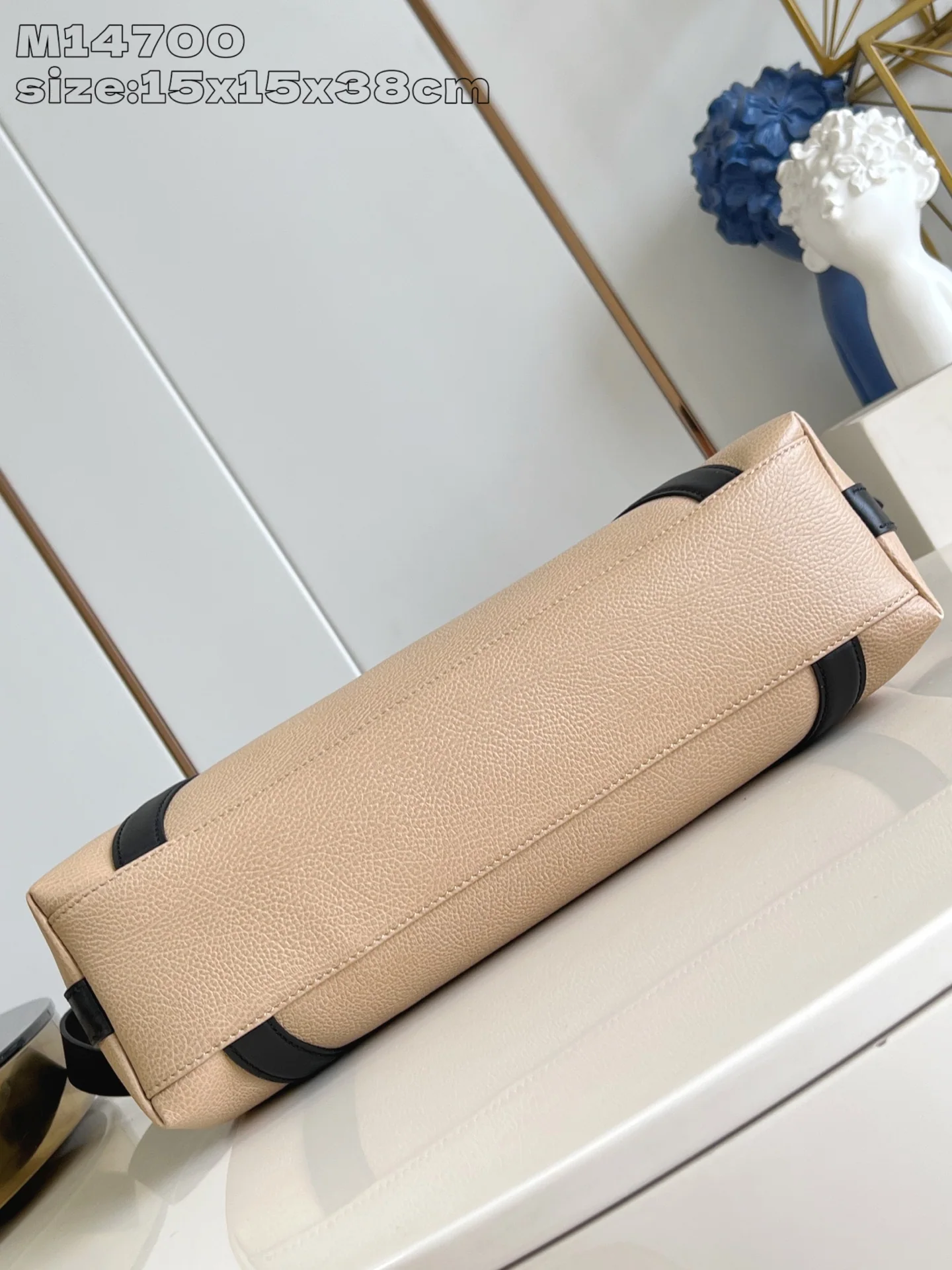 루이비통 LV 바이커 미디엄 핸드백 M14700 상세 이미지 5