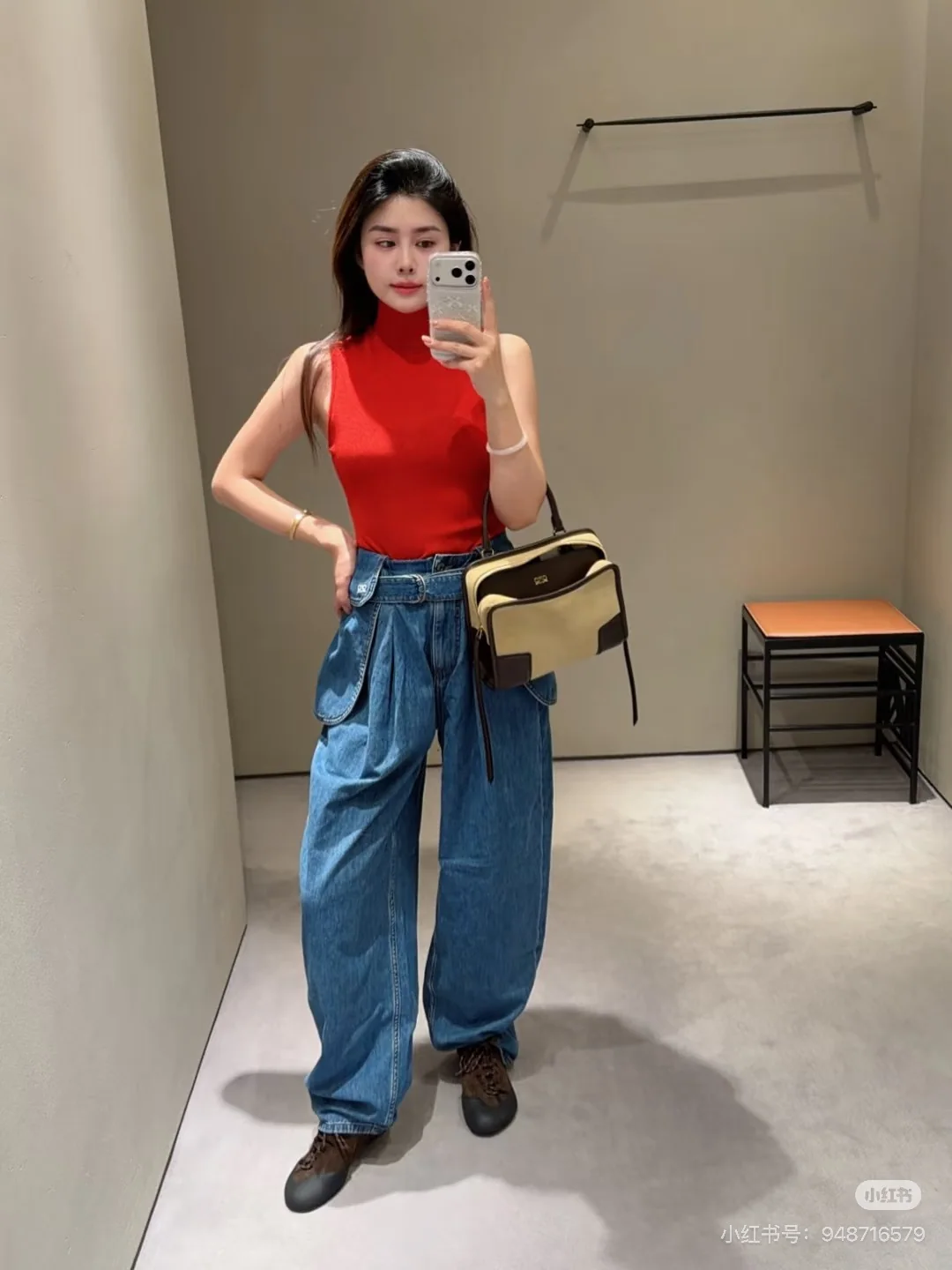 로에베 진한 블루 데님 와이드 핏 바지 상세 이미지 8