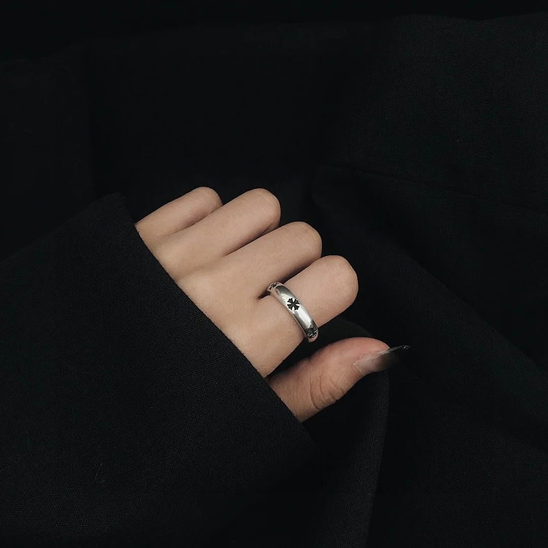크롬하츠 컨케이브 크로스 반지 상세 이미지 2