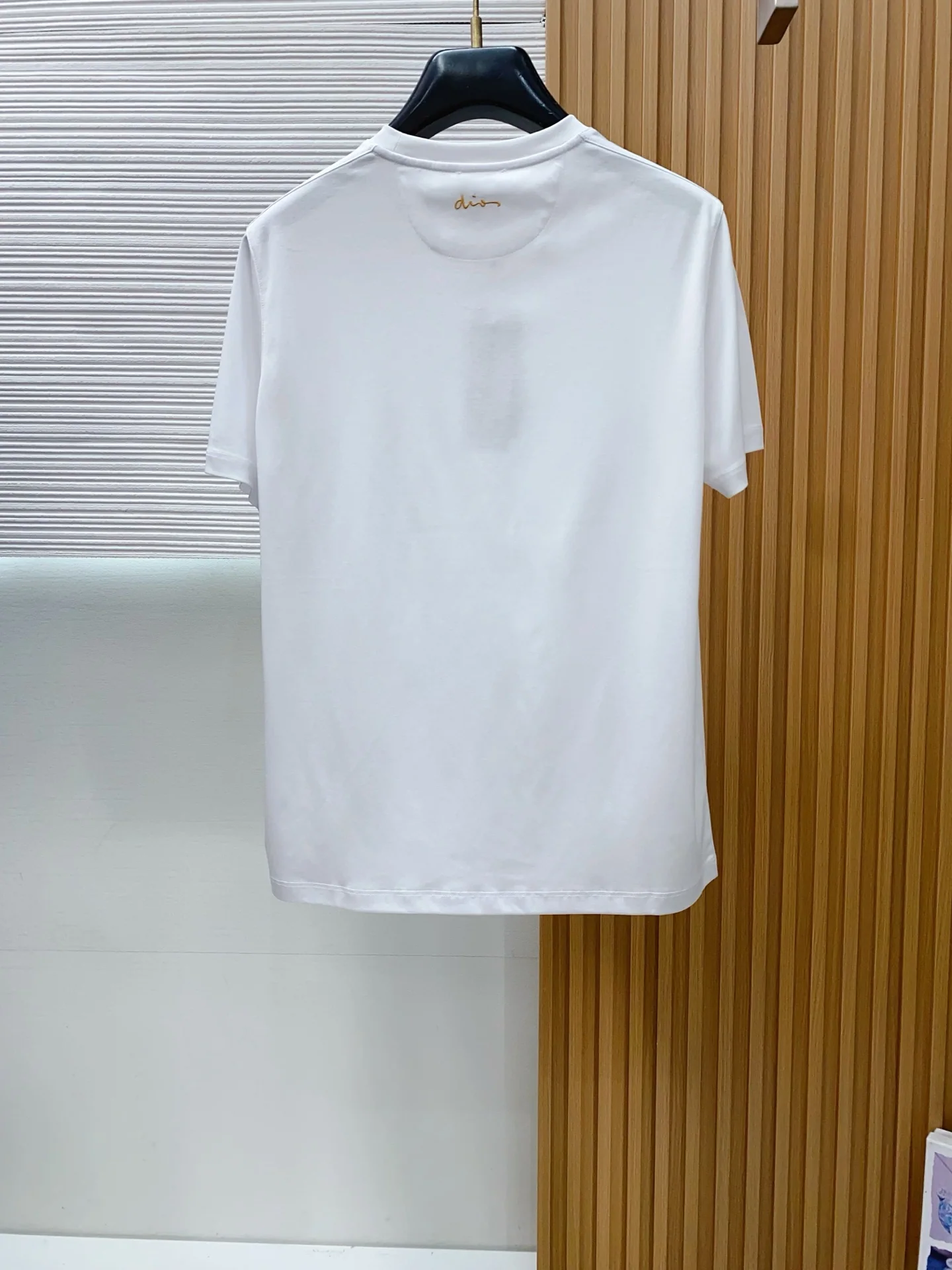 디올 크루넥 남성 반팔 티셔츠 상세 이미지 8