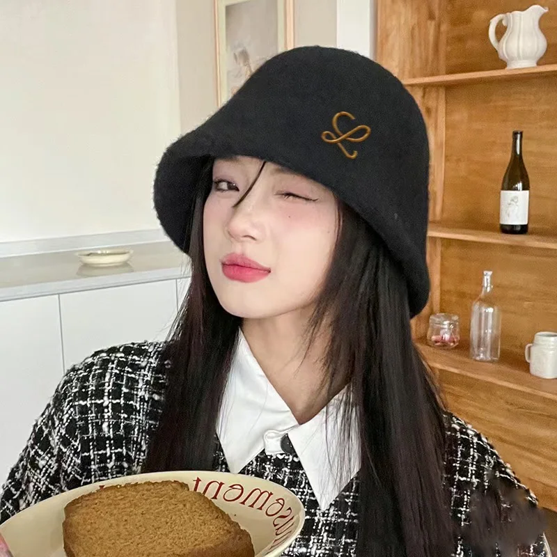 로에베 알파카 울 니트 버킷 햇 상세 이미지 1