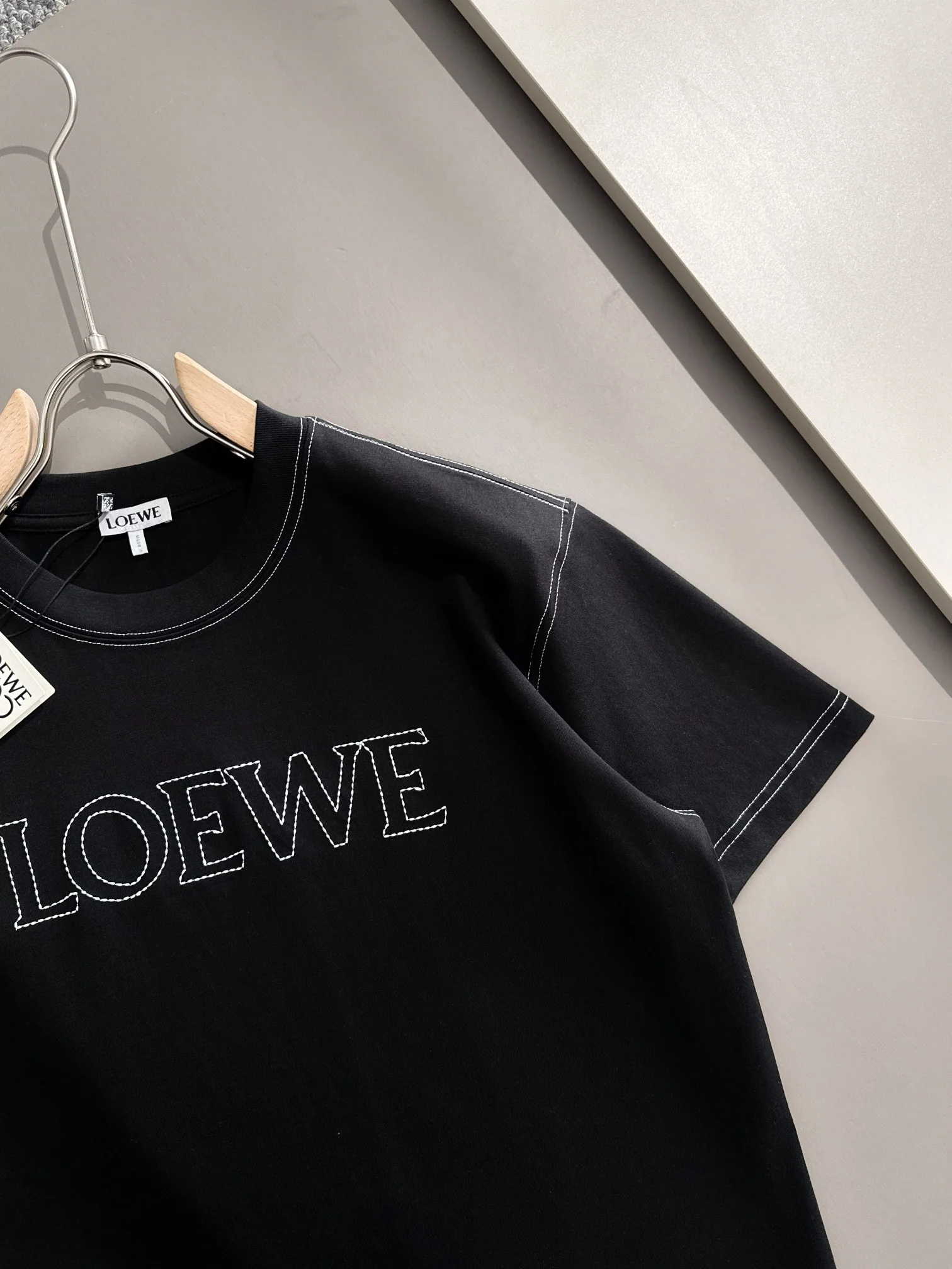 로에베 남성 반팔 상세 이미지 3