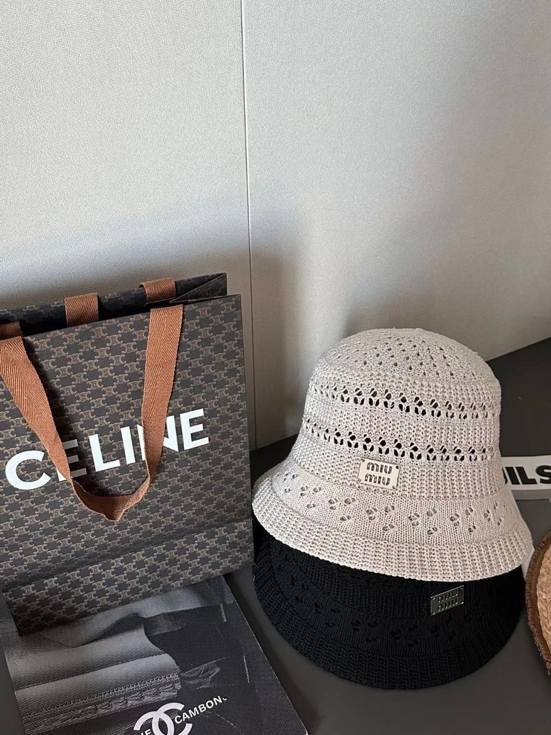미우미우 모자 81062 Miu Miu Cap 상세 이미지 5
