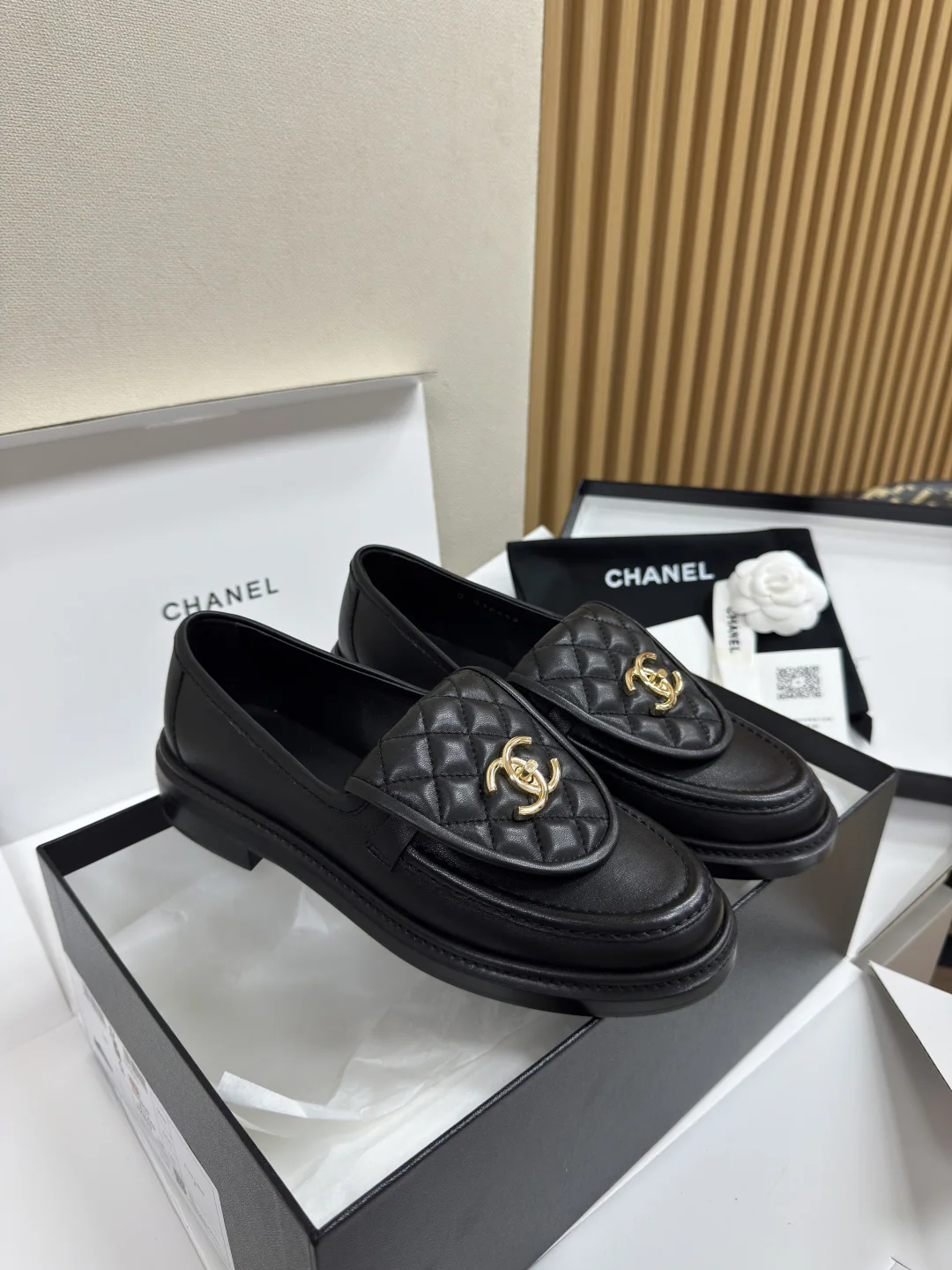 샤넬 키르팅 로퍼 상세 이미지 2
