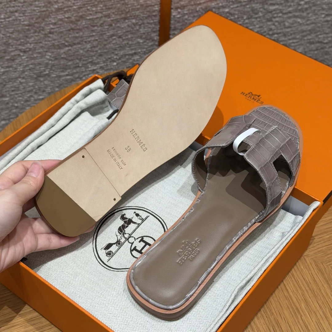 에르메스 오란 슬리퍼 가죽 샌들 상세 이미지 6