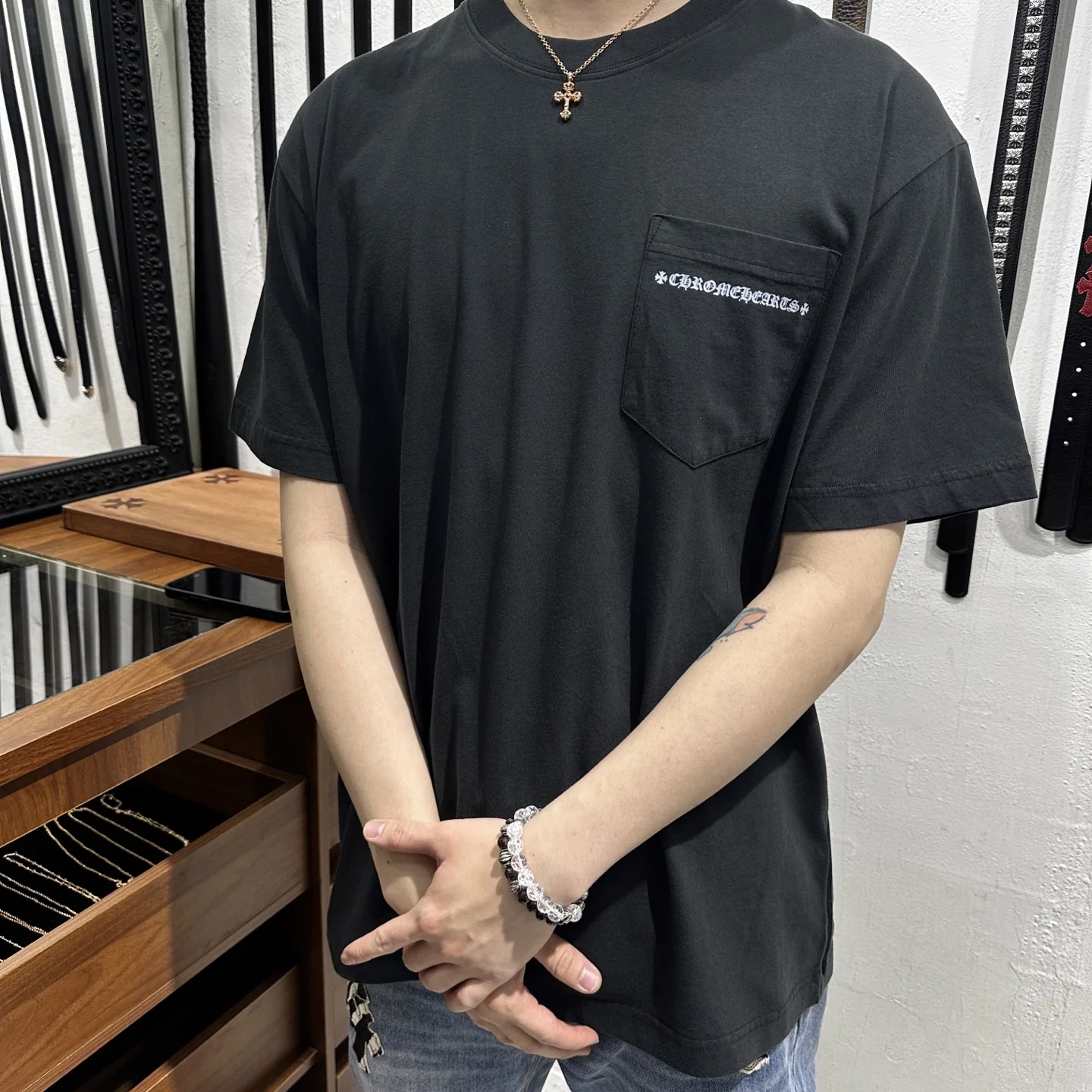 크롬하츠 남성 블랙 화이트 반팔 티셔츠 상세 이미지 8