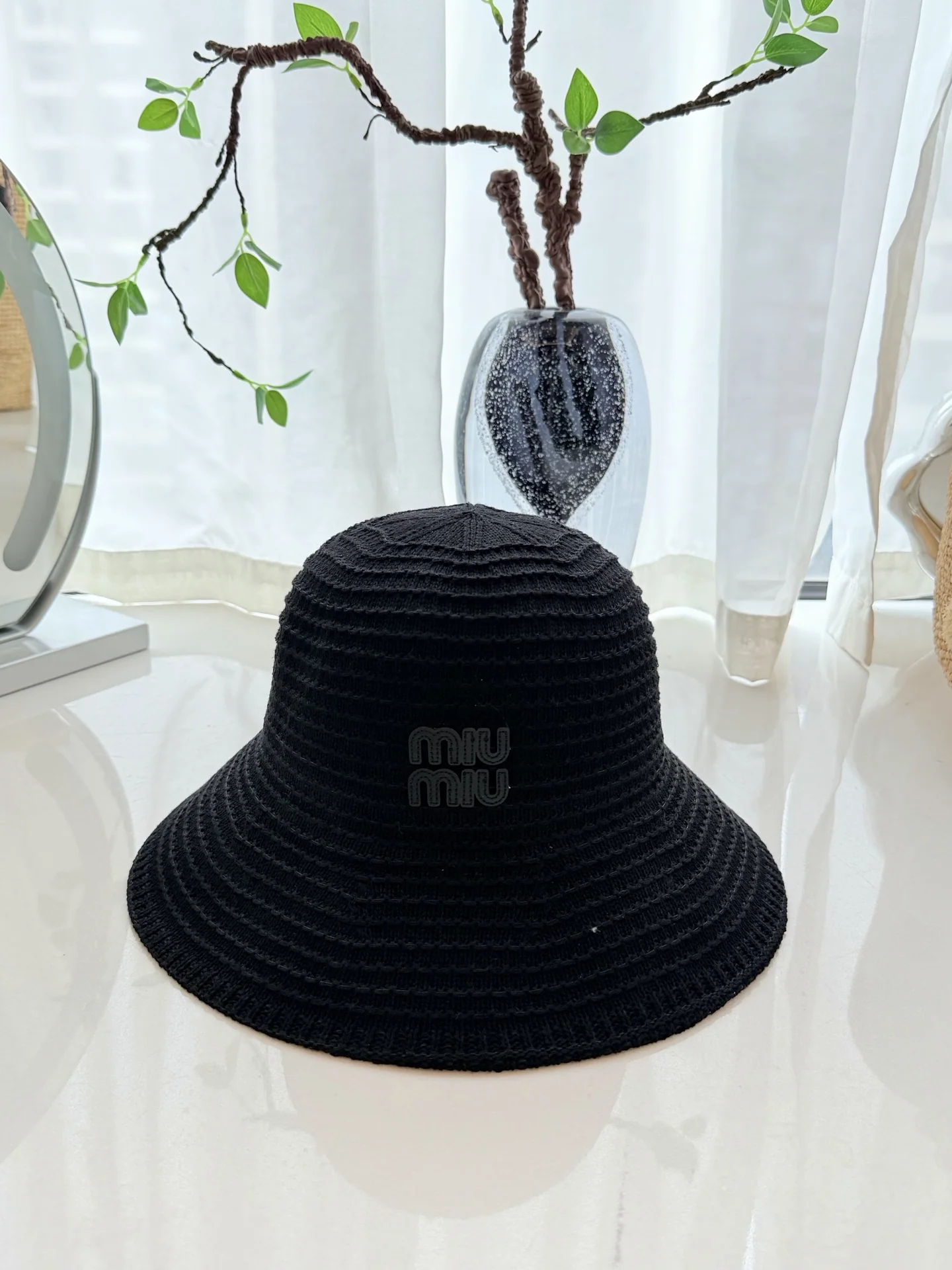미우미우 스트로우 버킷햇 모자 상세 이미지 1