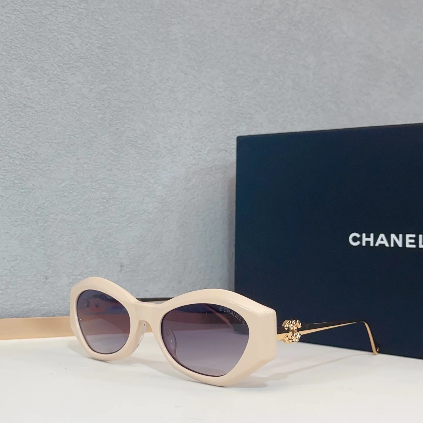 샤넬 선글라스 56758 Chanel Sunglasses 상세 이미지 2