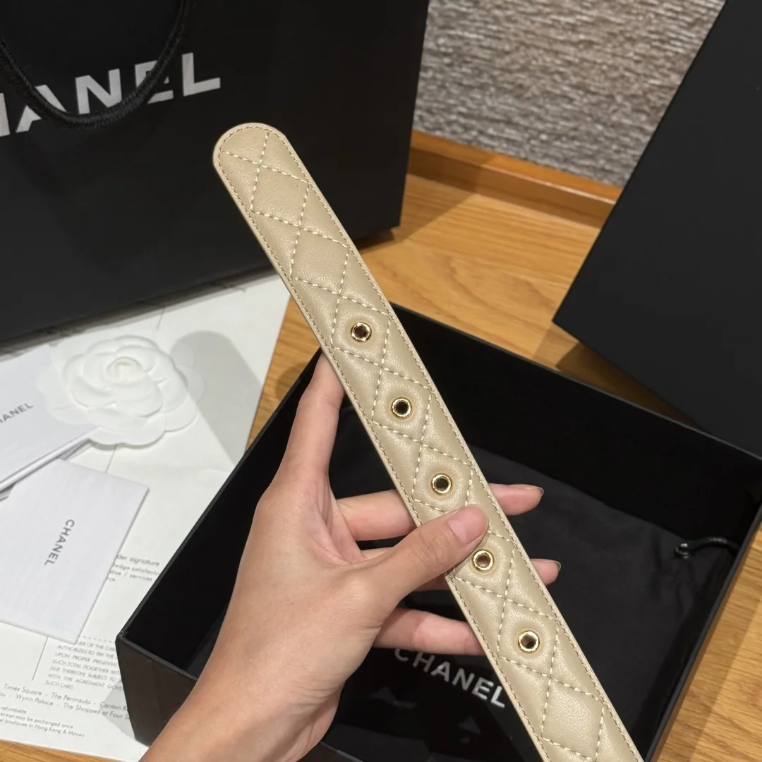 샤넬 다이아몬드 패턴 램스킨 메탈 로고 벨트 상세 이미지 7