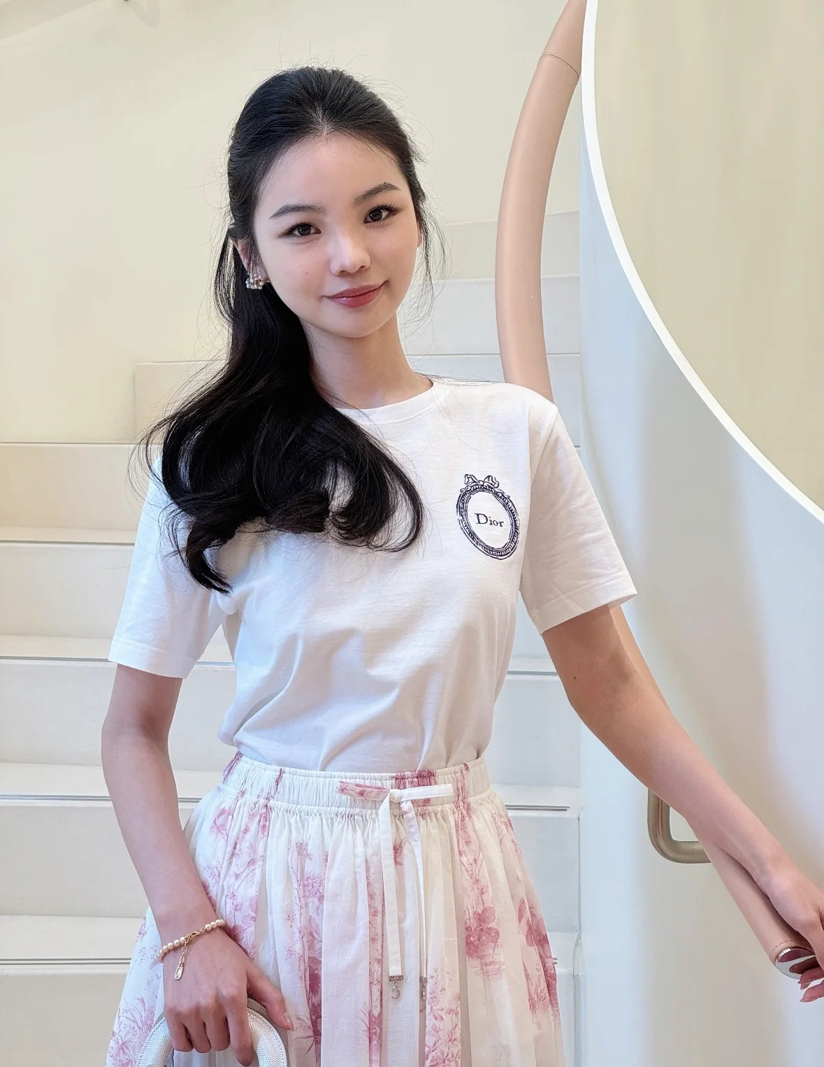 디올 여성 반팔 상세 이미지 4