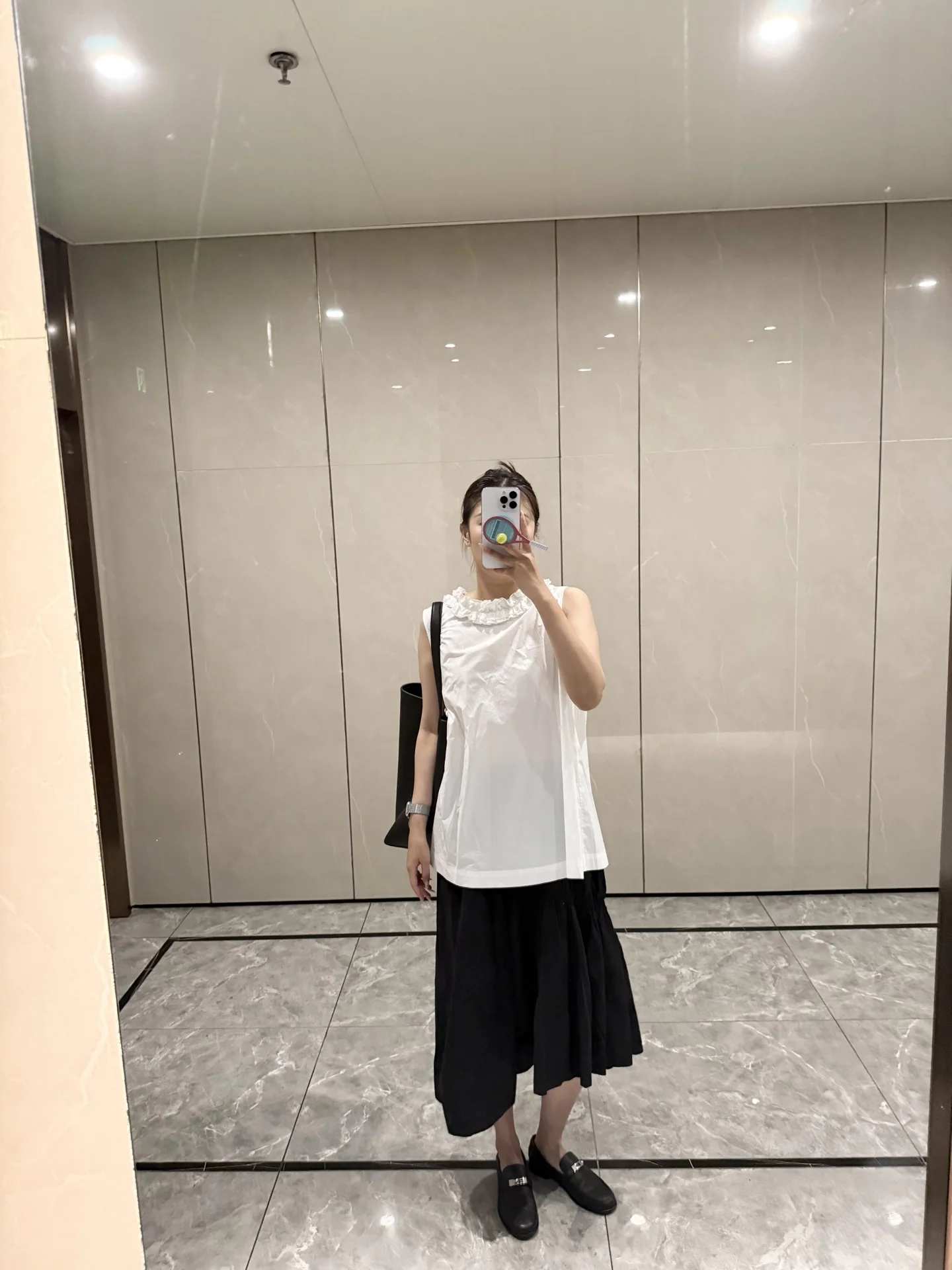 더로우 오버사이즈 가방 상세 이미지 6