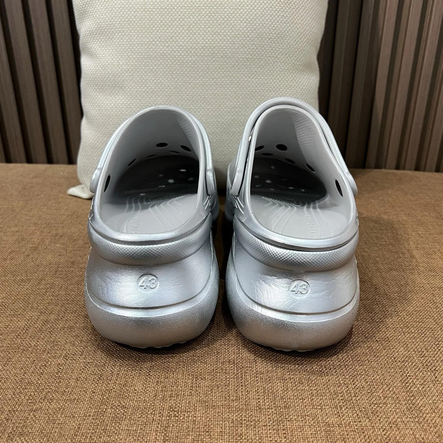발렌시아가 샌들 남성 블랙 DIY 메탈 액세서리 상세 이미지 9