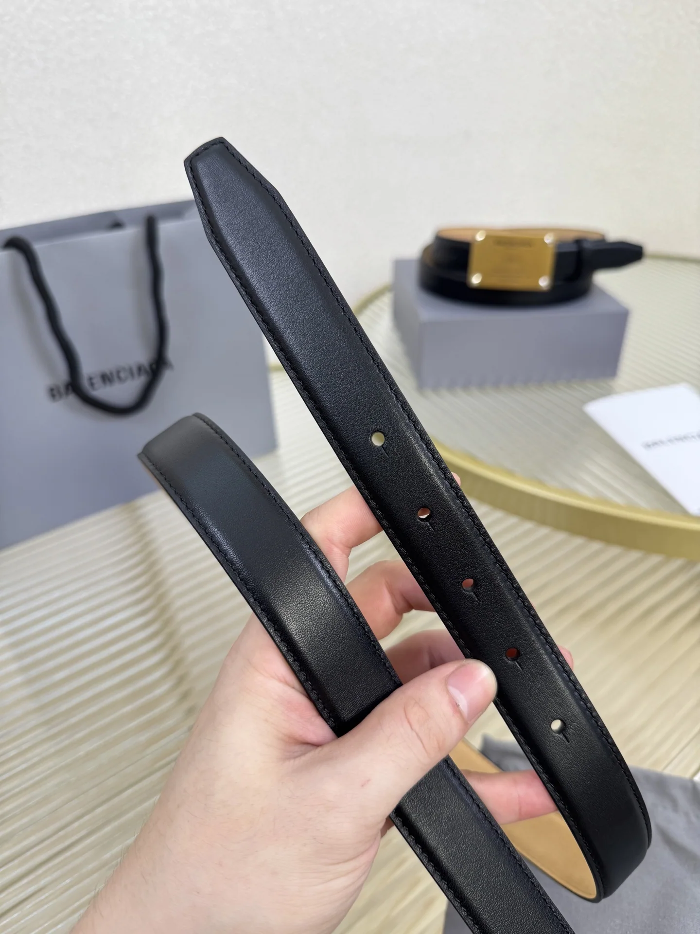 발렌시아가 카프스킨 빈티지 황동 벨트 상세 이미지 7