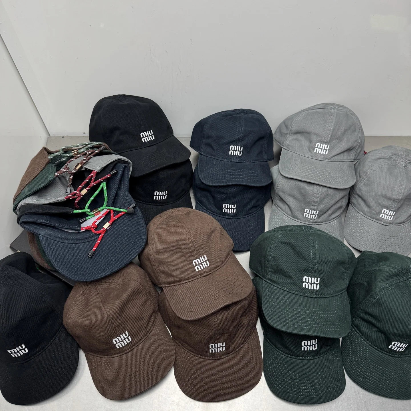 미우미우 야구모자 상세 이미지 3