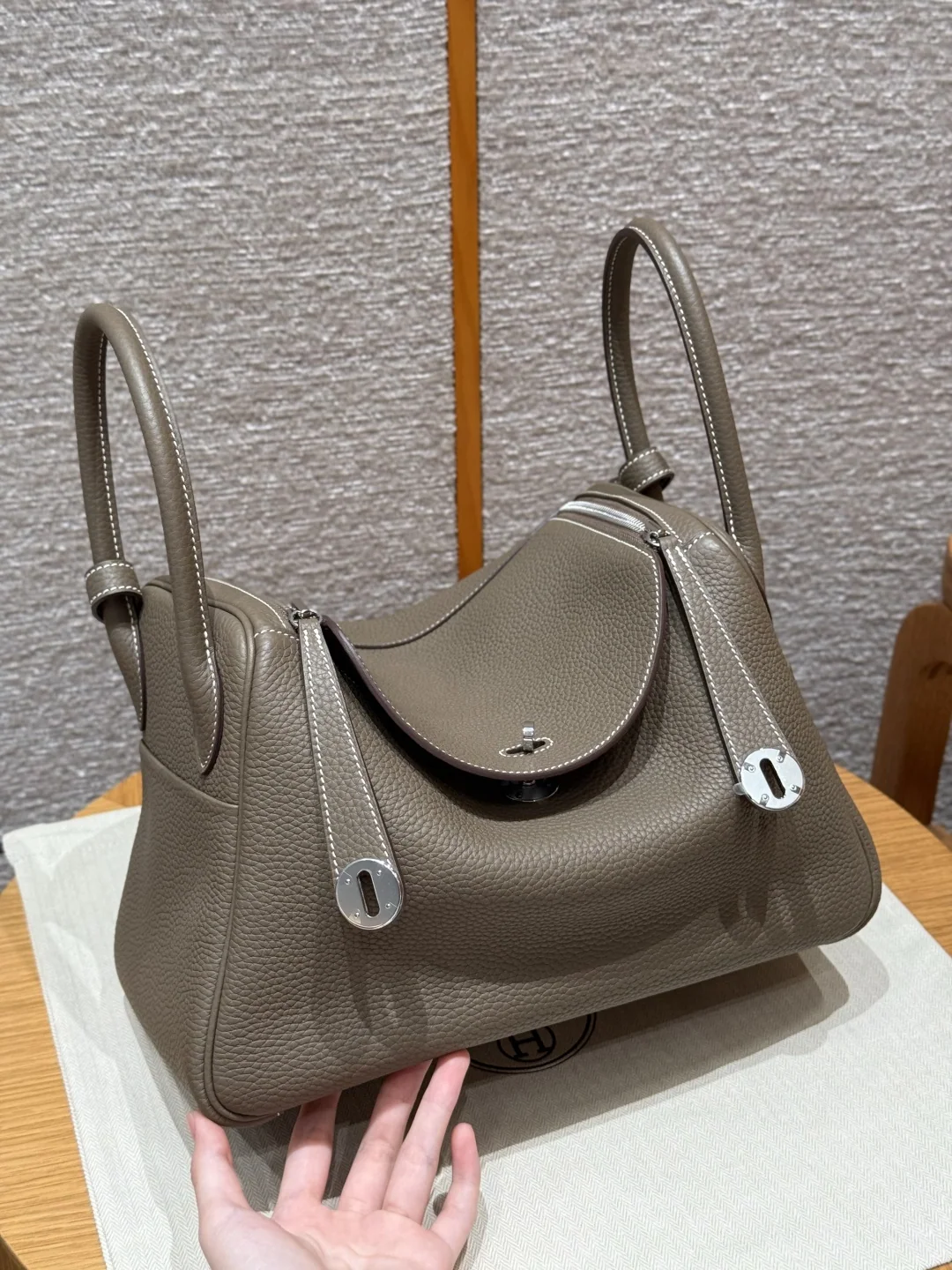에르메스 린디 30 가방 146129