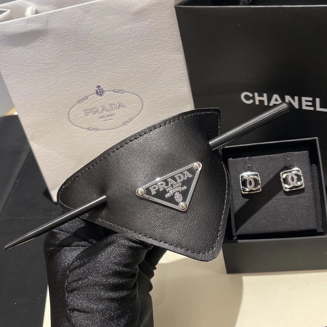 프라다 귀걸이 71505 Prada Earrings 상세 이미지 3