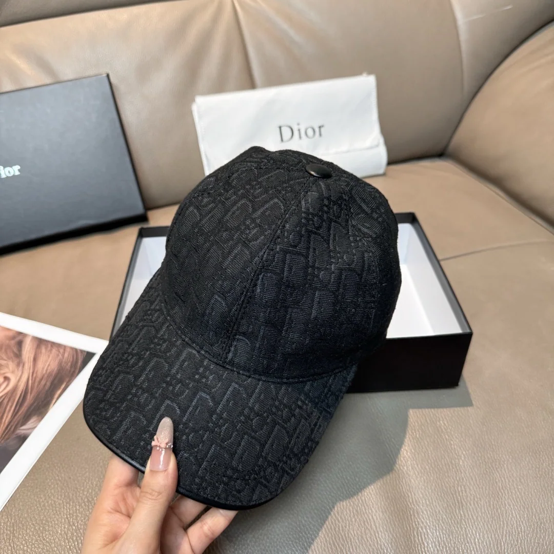 디올 모노그램 캔버스 가죽 야구모자 상세 이미지 4