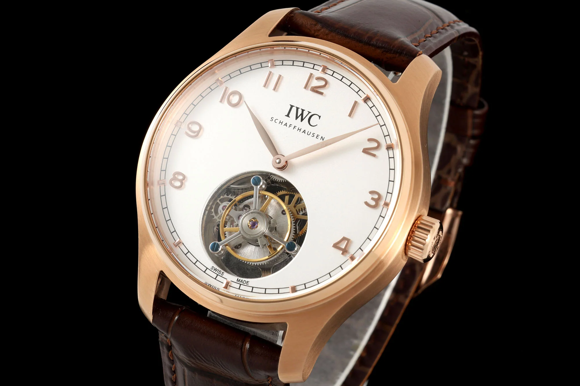 IWC 포르투기저 투르비용 시계 상세 이미지 3