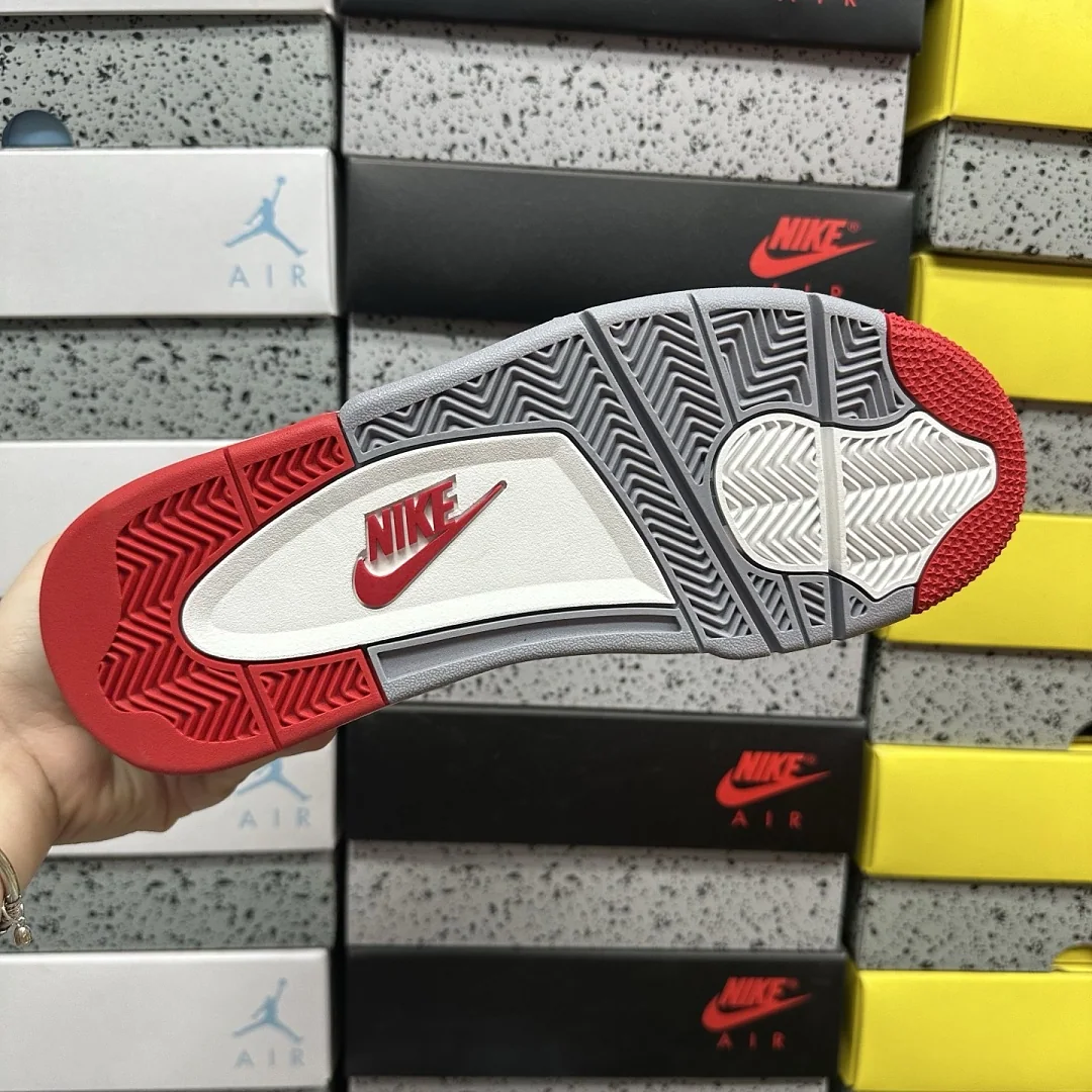 나이키 [KX] 조던 4 레트로 OG IX8180-001 201803 Nike Jordan 4 Retro OG Bred 상세 이미지 9