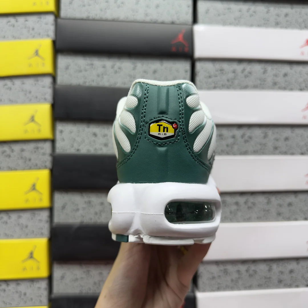 나이키 [BD] 에어 맥스 플러스 CV2392-101 201845 Nike Air Max Plus 상세 이미지 8