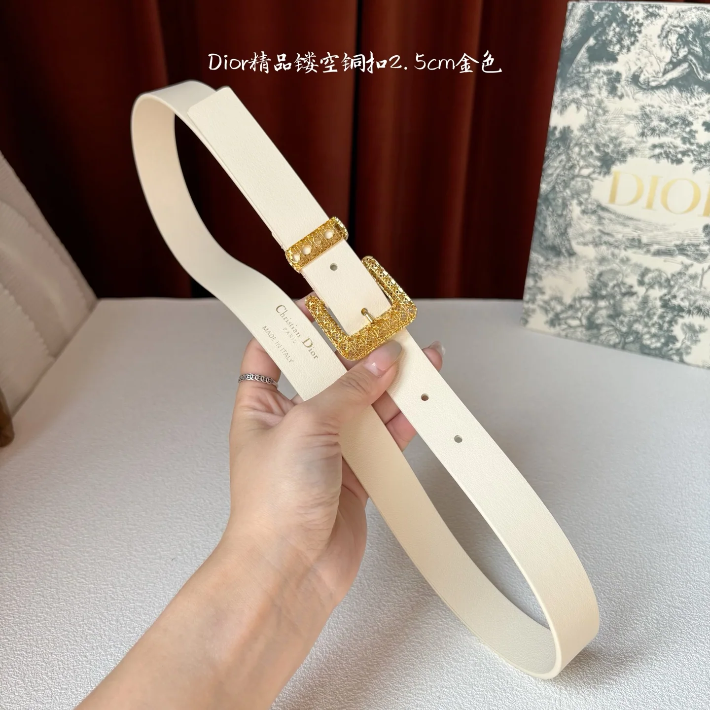 디올 까나쥬 송아지가죽 벨트 상세 이미지 6