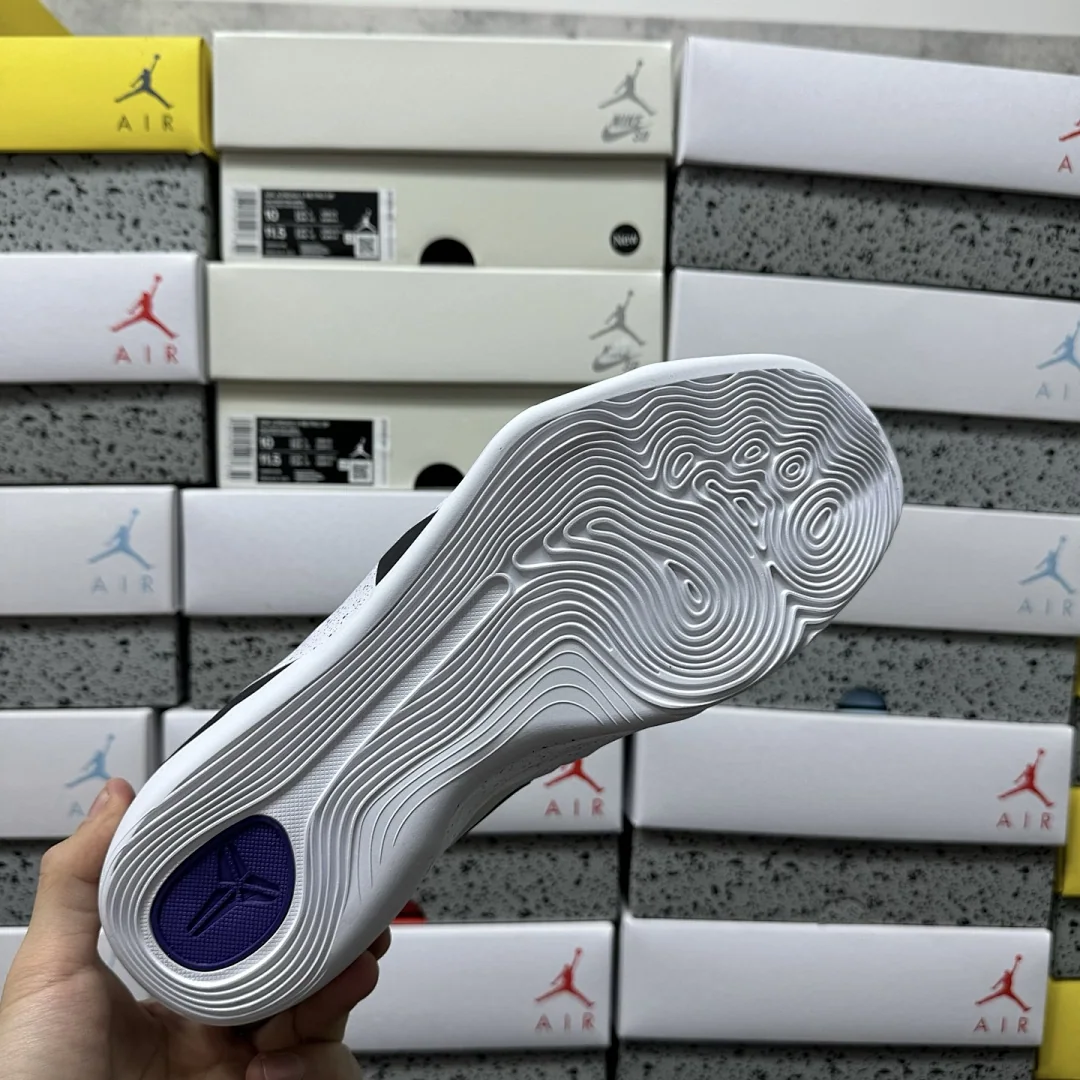 나이키 [GX] 코비 9 엘리트 로우 EM 프로트로 IH1401-100 201390 Nike Kobe 9 Elite Low EM Protro 상세 이미지 5