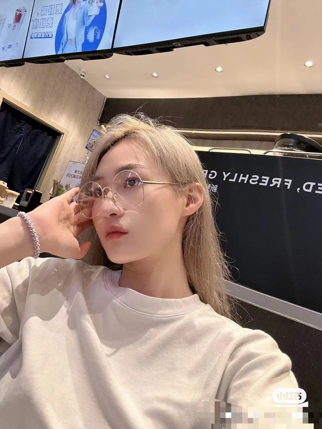 로에베 LW50052 U 선글라스 U 상세 이미지 6