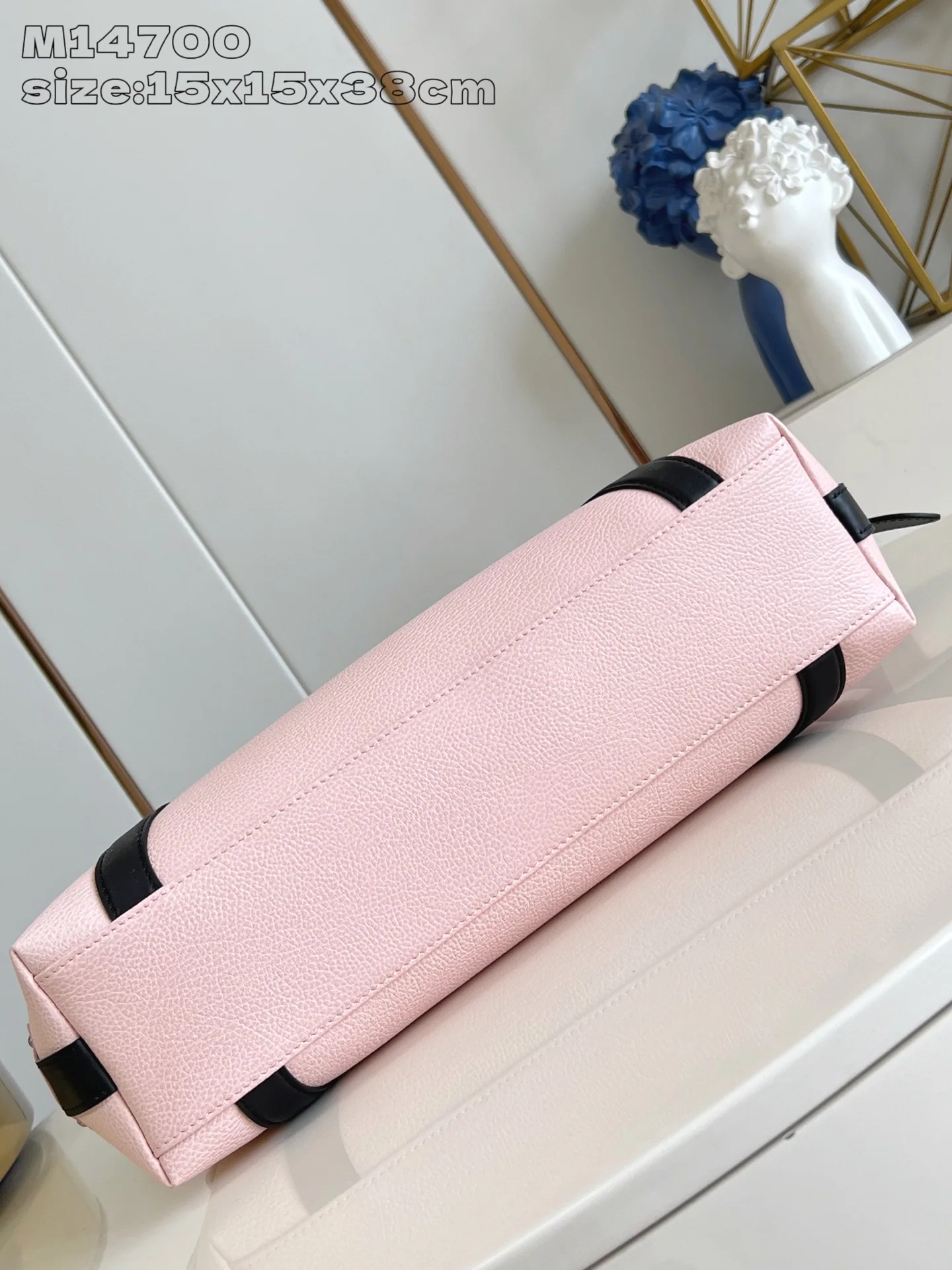 루이비통 LV 바이커 미디엄 핸드백 M14700 상세 이미지 5
