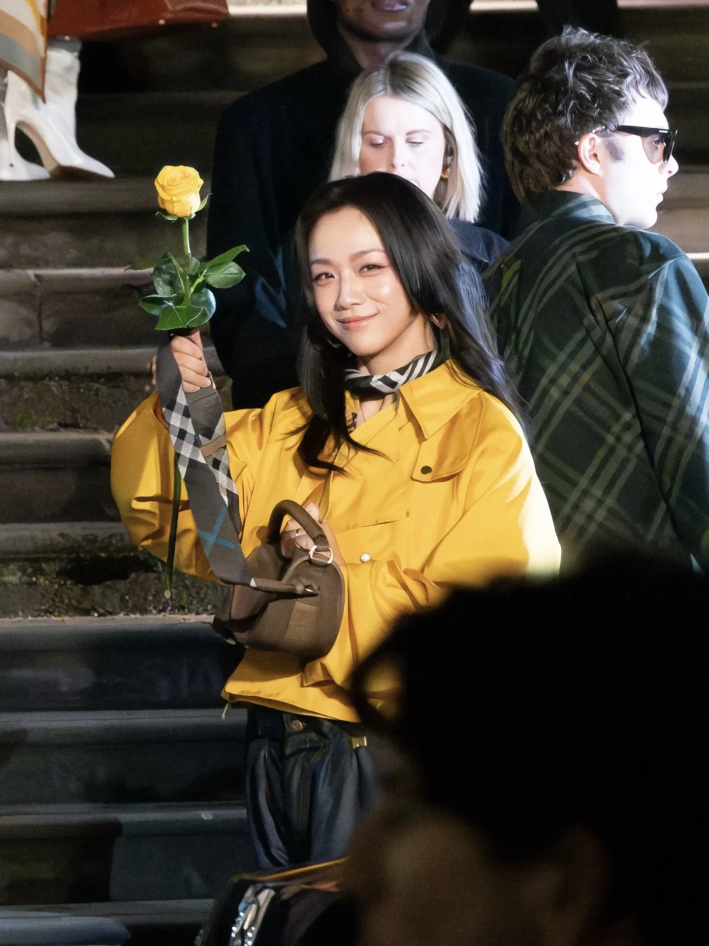버버리 여성 자켓 상세 이미지 1