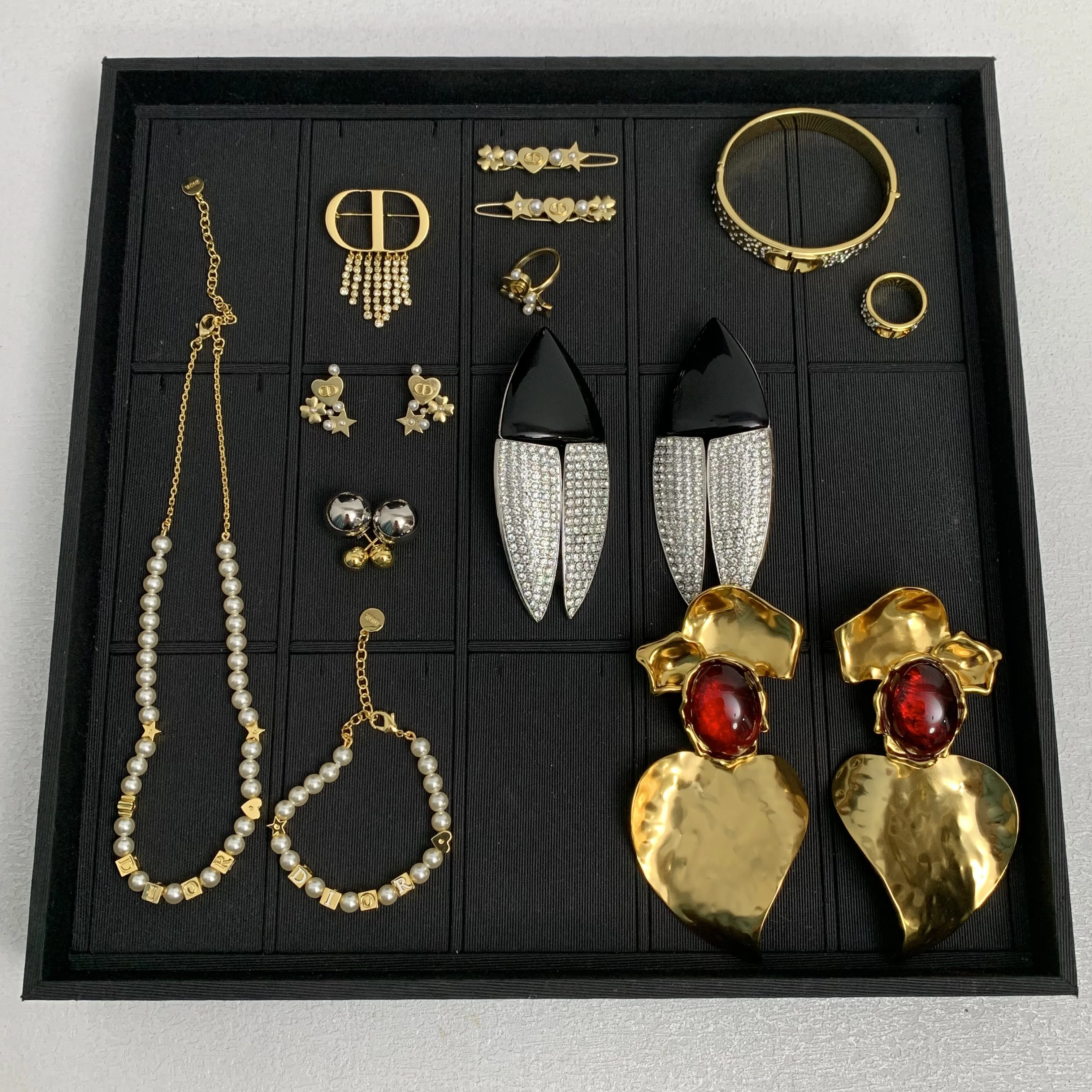 디올 귀걸이 60407 Dior Earrings 상세 이미지 12