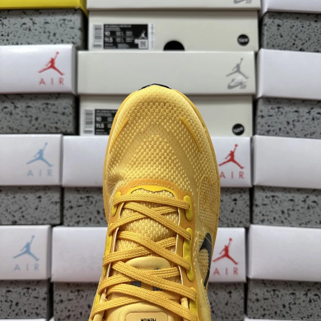 나이키 [5A] 보메로 프리미엄 옐로우 HQ2050-012 201646 Nike Vomero Premium 상세 이미지 3
