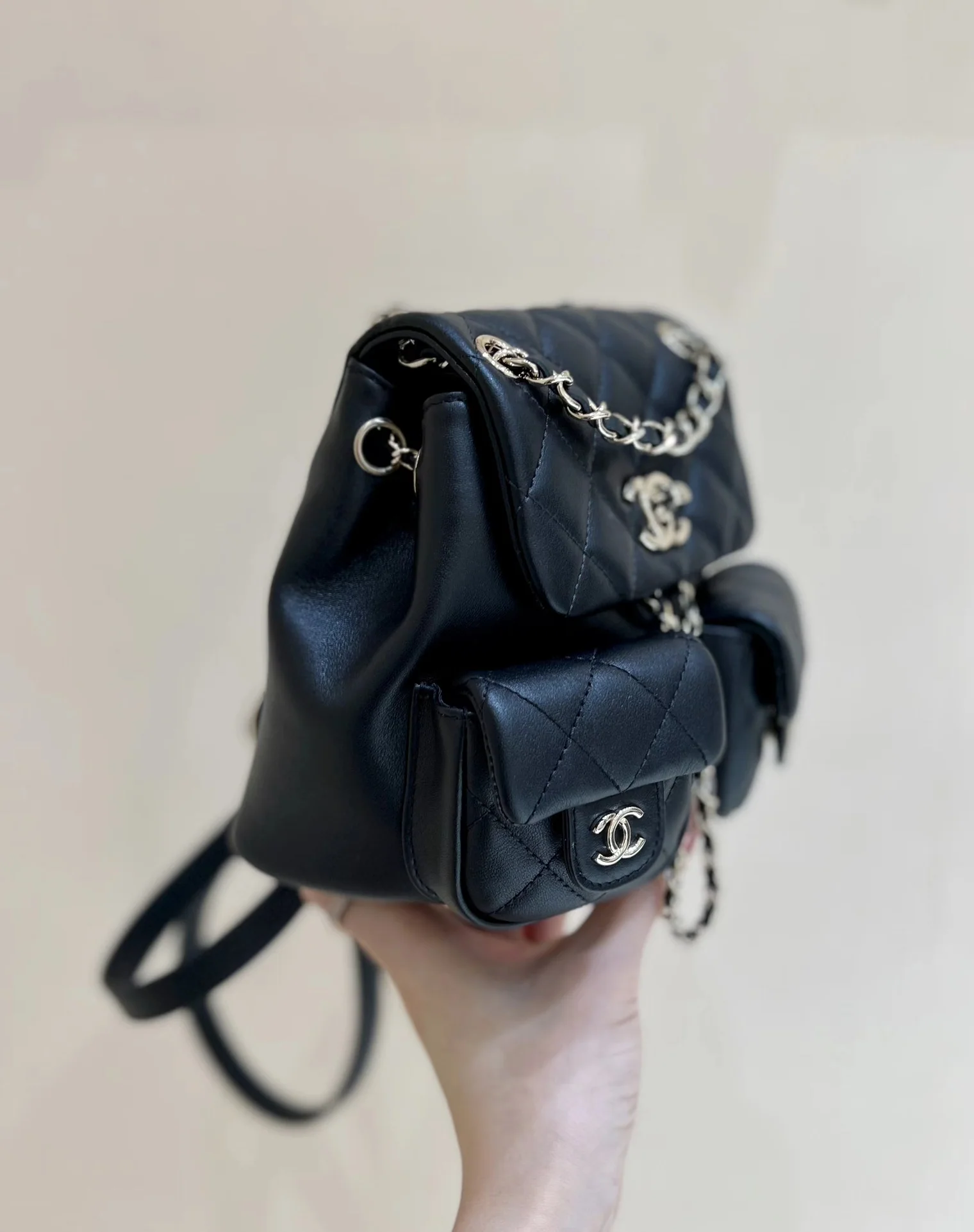 샤넬 개구리 더블 린넨 백팩 A92993 상세 이미지 2